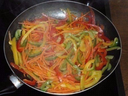 Как готовится салат фрунчоза с овощами